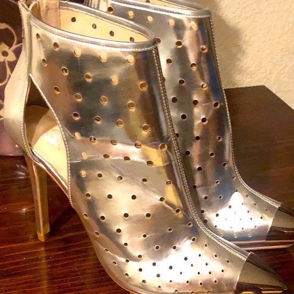 Victoria Secret Unique Angel Runway High Heel 👠 l Size 8B. NWOT. 4” Hee - Picture 6 of 11